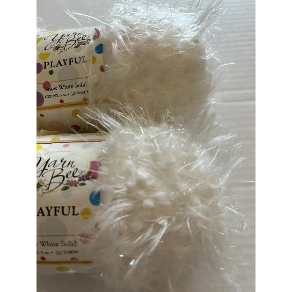 Vtg Yarn Bee Yarn PLAYFUL Lot of 2 Skeins Snow White Solid 5oz 220yds 100% Nylon